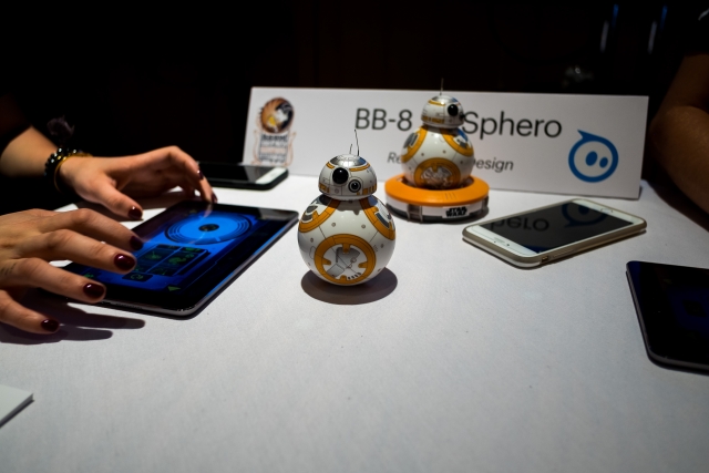 SXSW Interactive Innovation Awards 2016 Finalist Showcase Winner Sphero - Photo by Corey Mendez