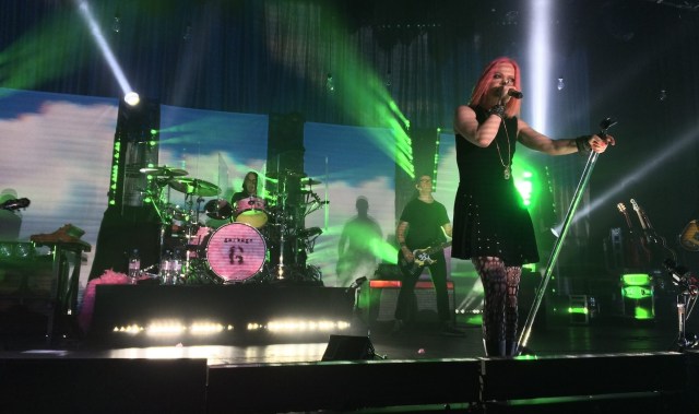 Garbage performing in Manchester, England in 2015. Photo by Paul Anderson/CC BY 2.0