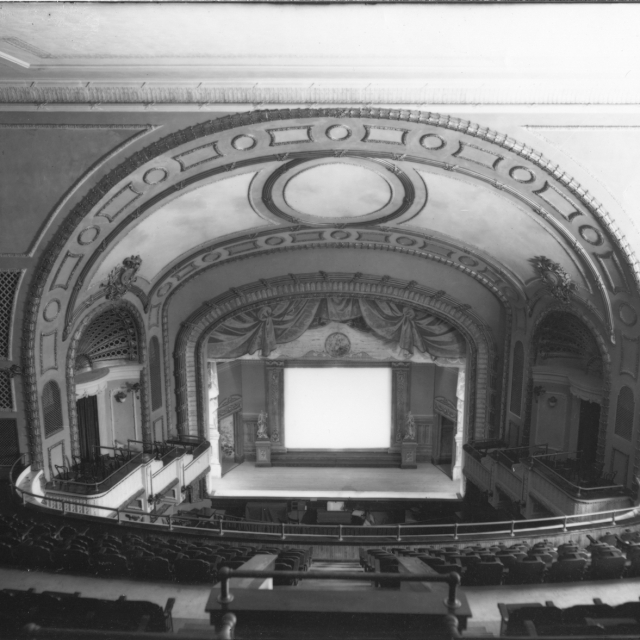 Majestic stage in 1915