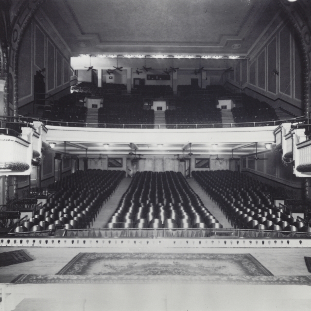 Majestic interior in 1915